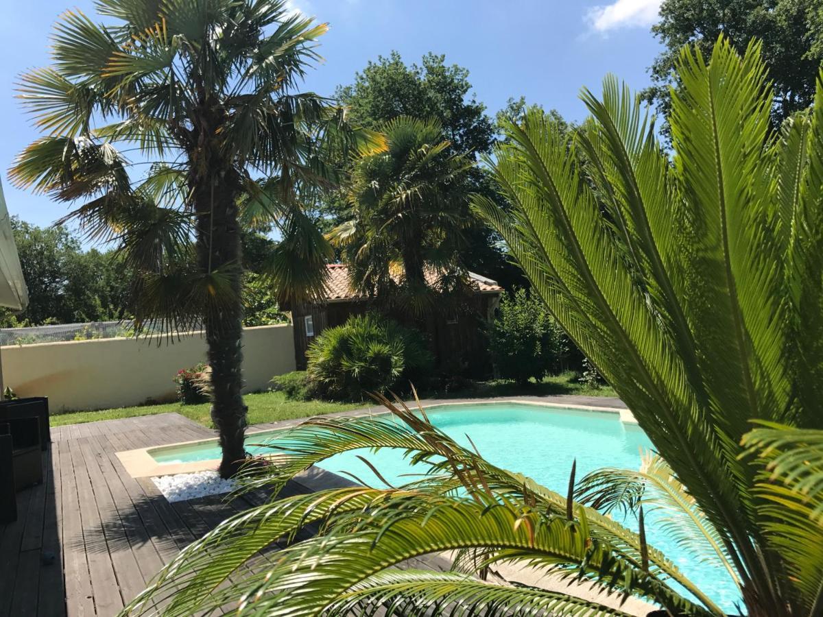 Les Rives Du Bassin Bed & Breakfast Le Teich Exterior photo